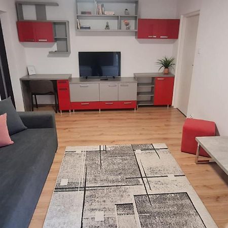 אראד La Bloc Apartment מראה חיצוני תמונה
